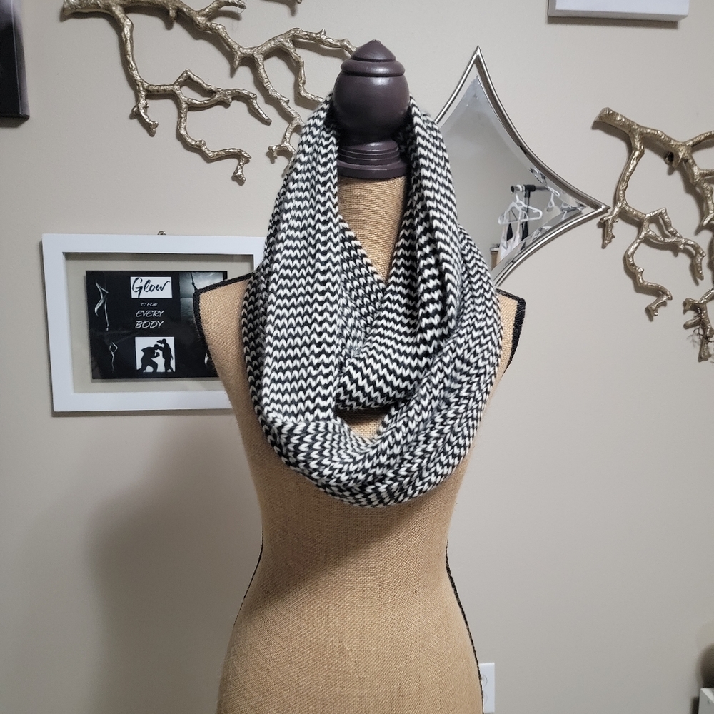 Wrap scarf